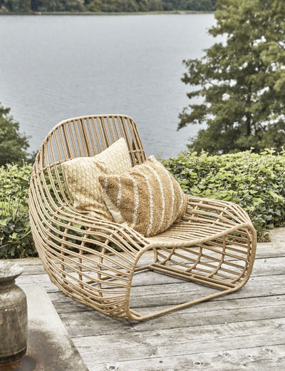 Curvy Bohemian Outdoor Lounge Chair