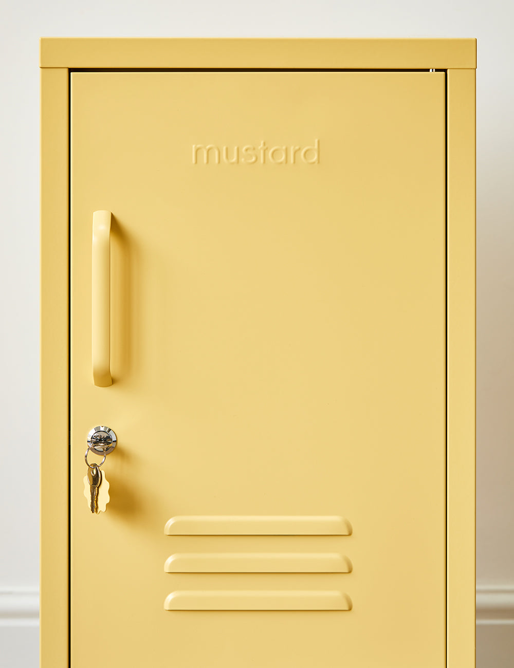 Mustard Made Right Hand Opening Shorty Locker in Butter Yellow