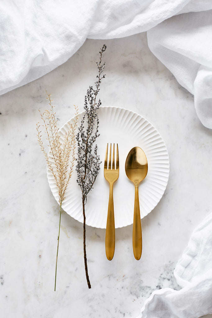Table Styling Tips To Make Your Dining Table Look Like a Fancy Restaurant