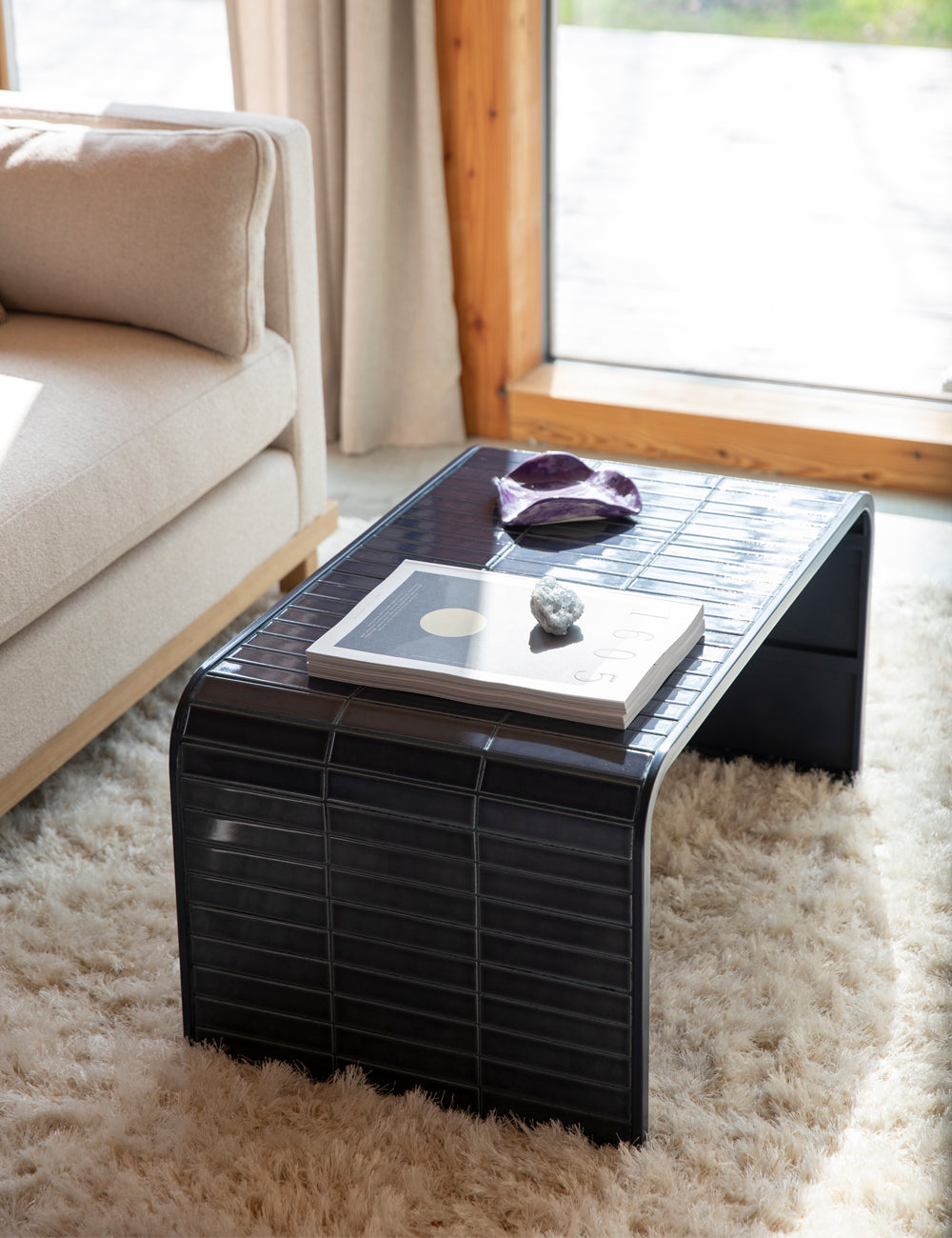 RikRak coffee table with Blue Tiles