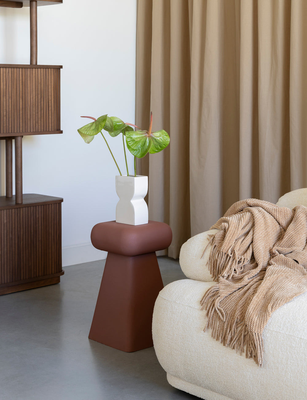 Elipsis Stool in Brick