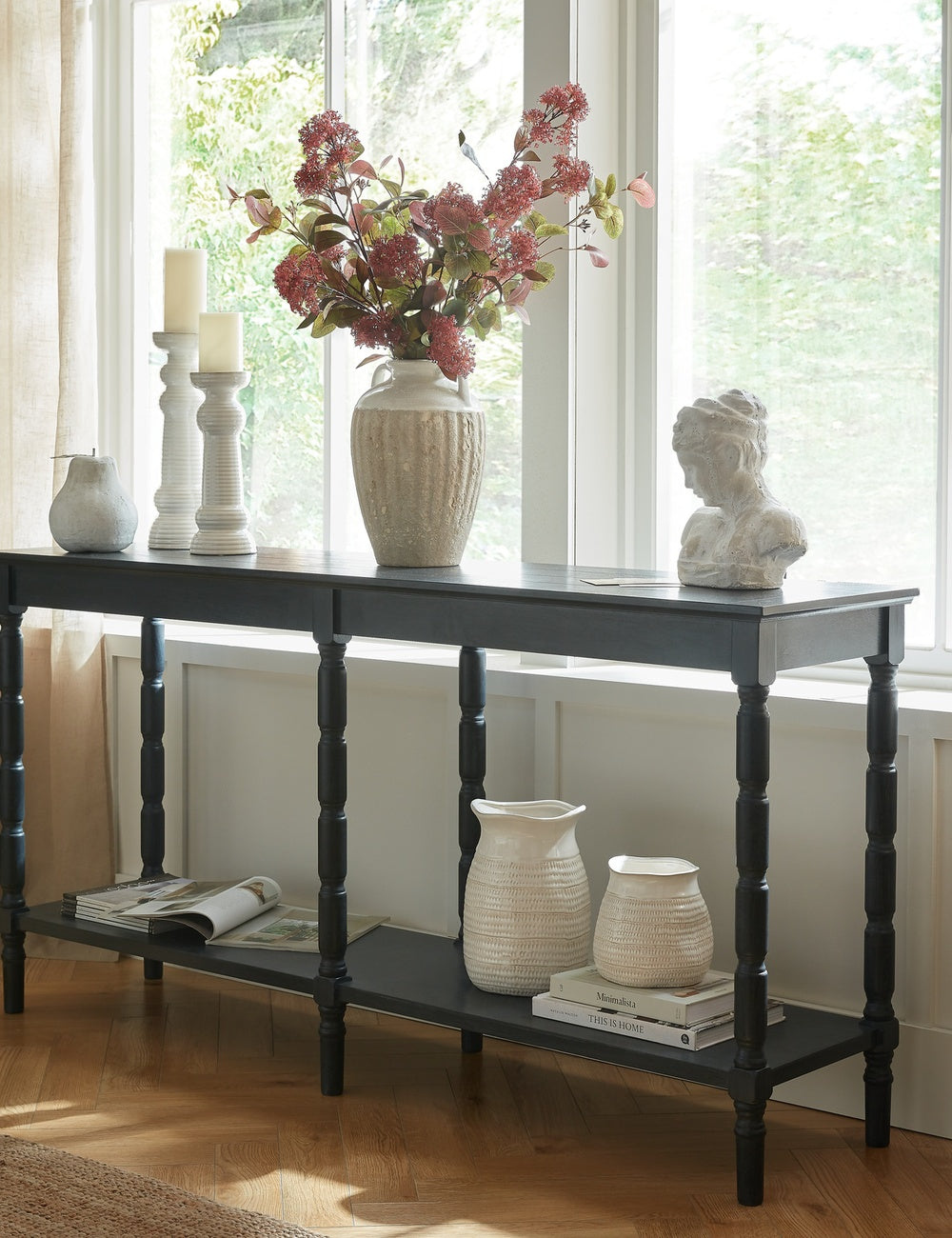 Evelyn Large Console
