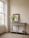 Clara Large Console