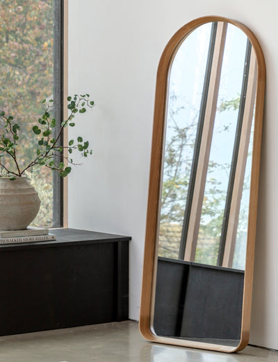 Linna Oak Leaner Mirror