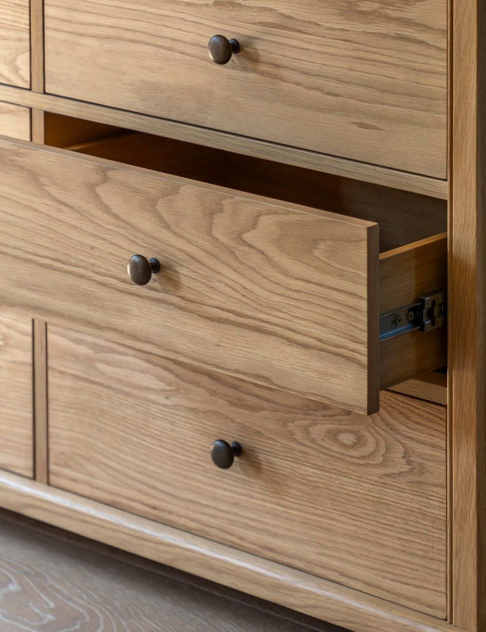 Rosalie 9 Drawer Chest
