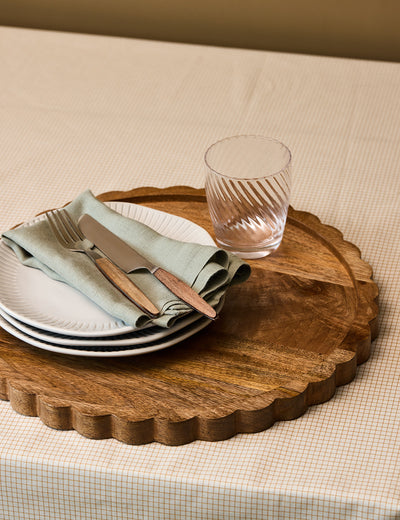 Scallop Round Mango Wood Board