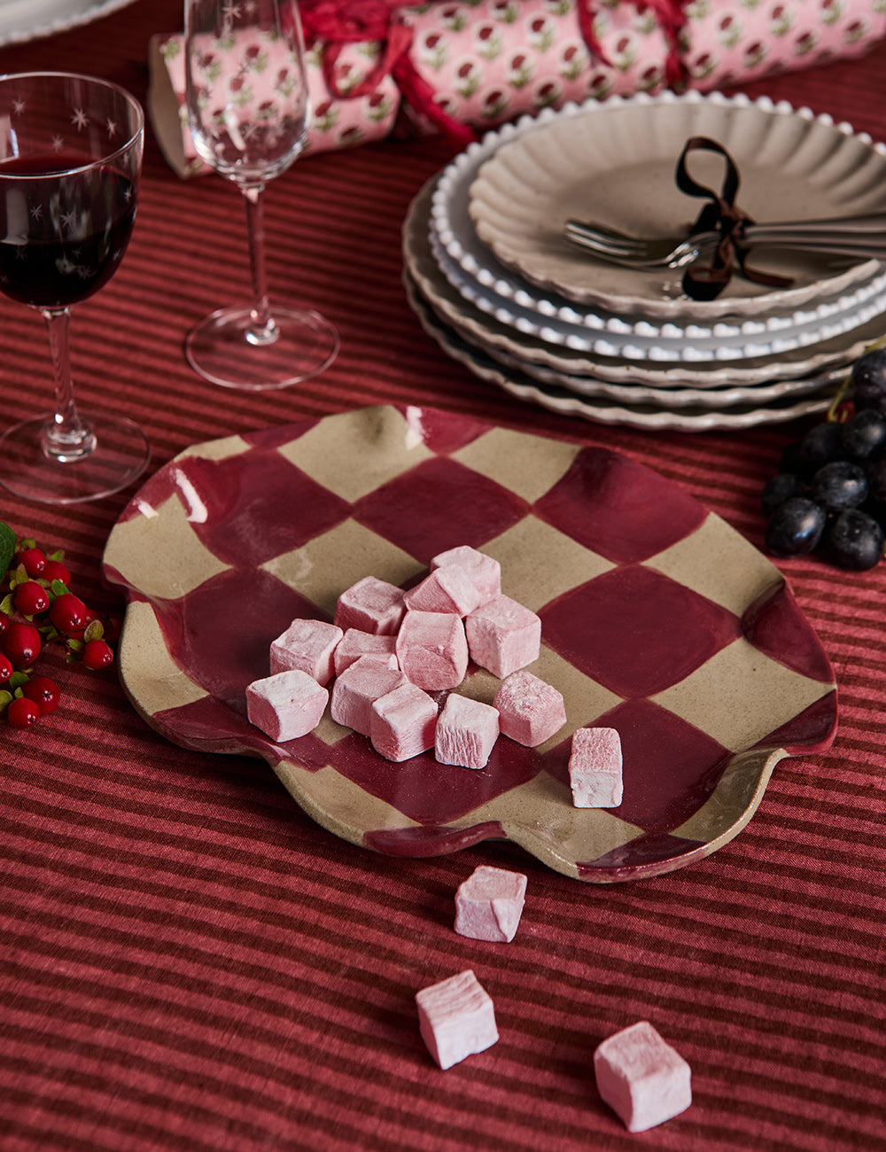 Burgundy Wavy Oval Check Serving Platter