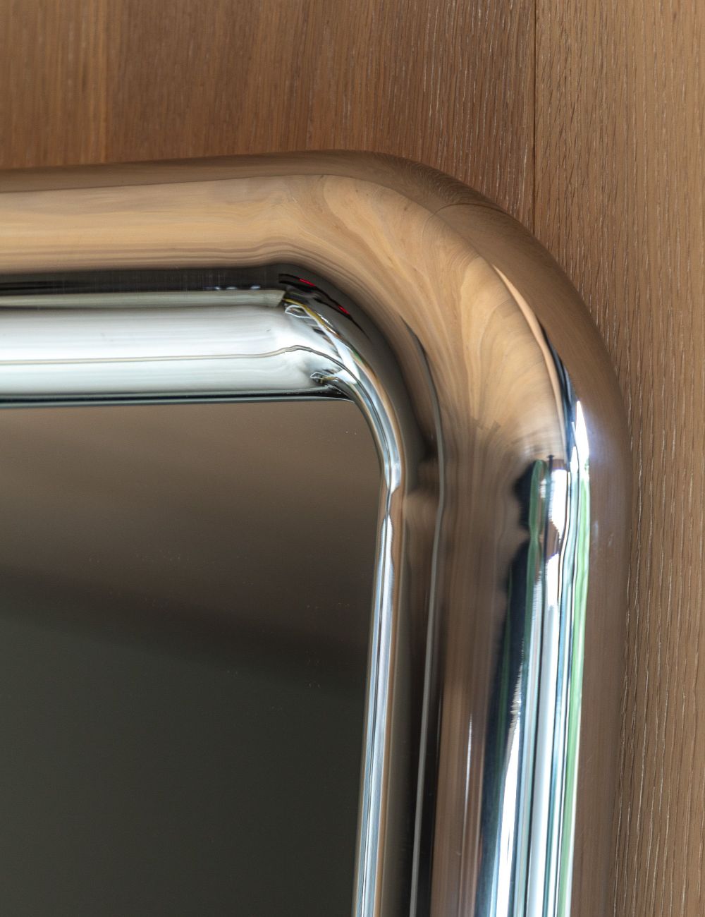 Specchio Leaner Mirror