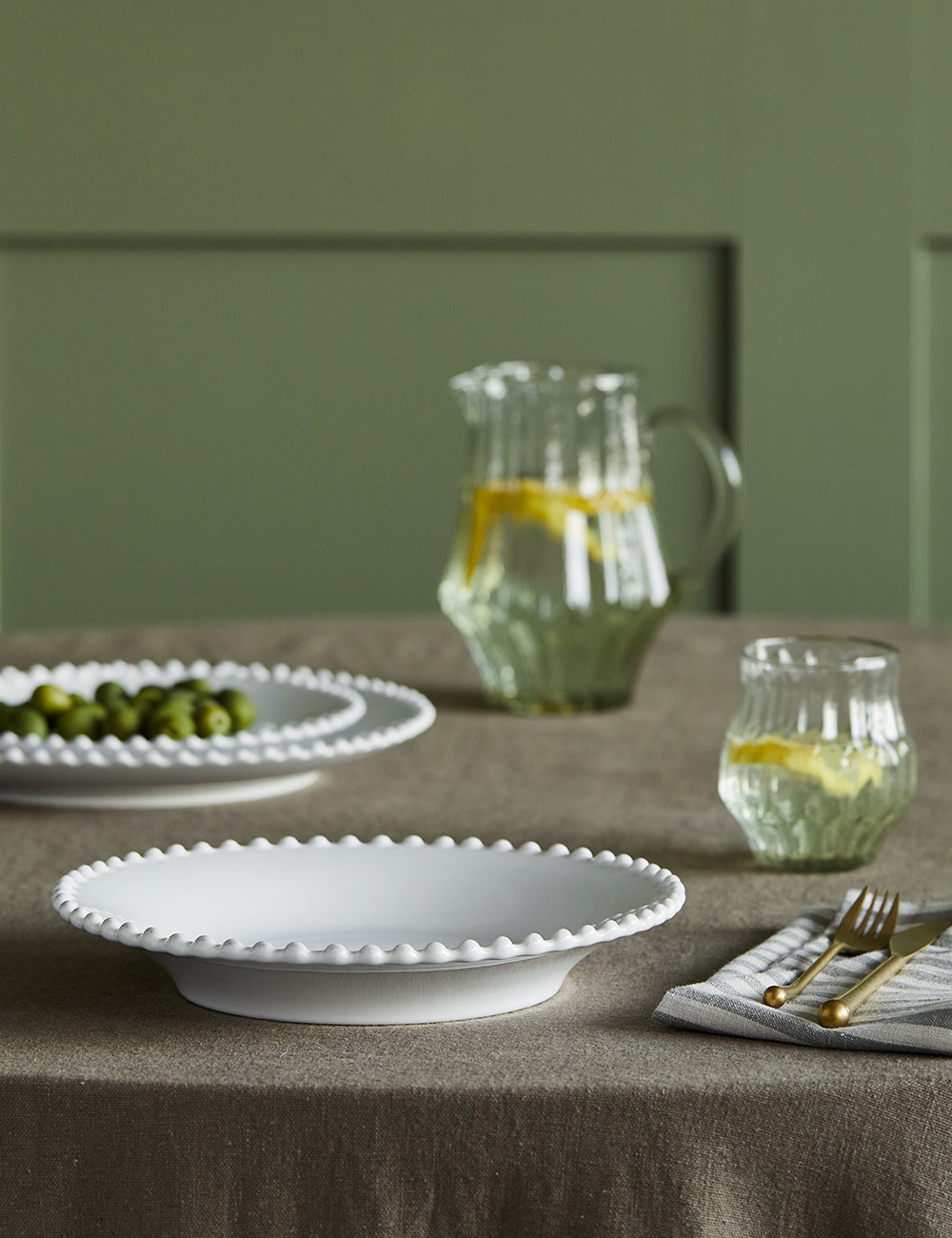 Pasta serving plates online