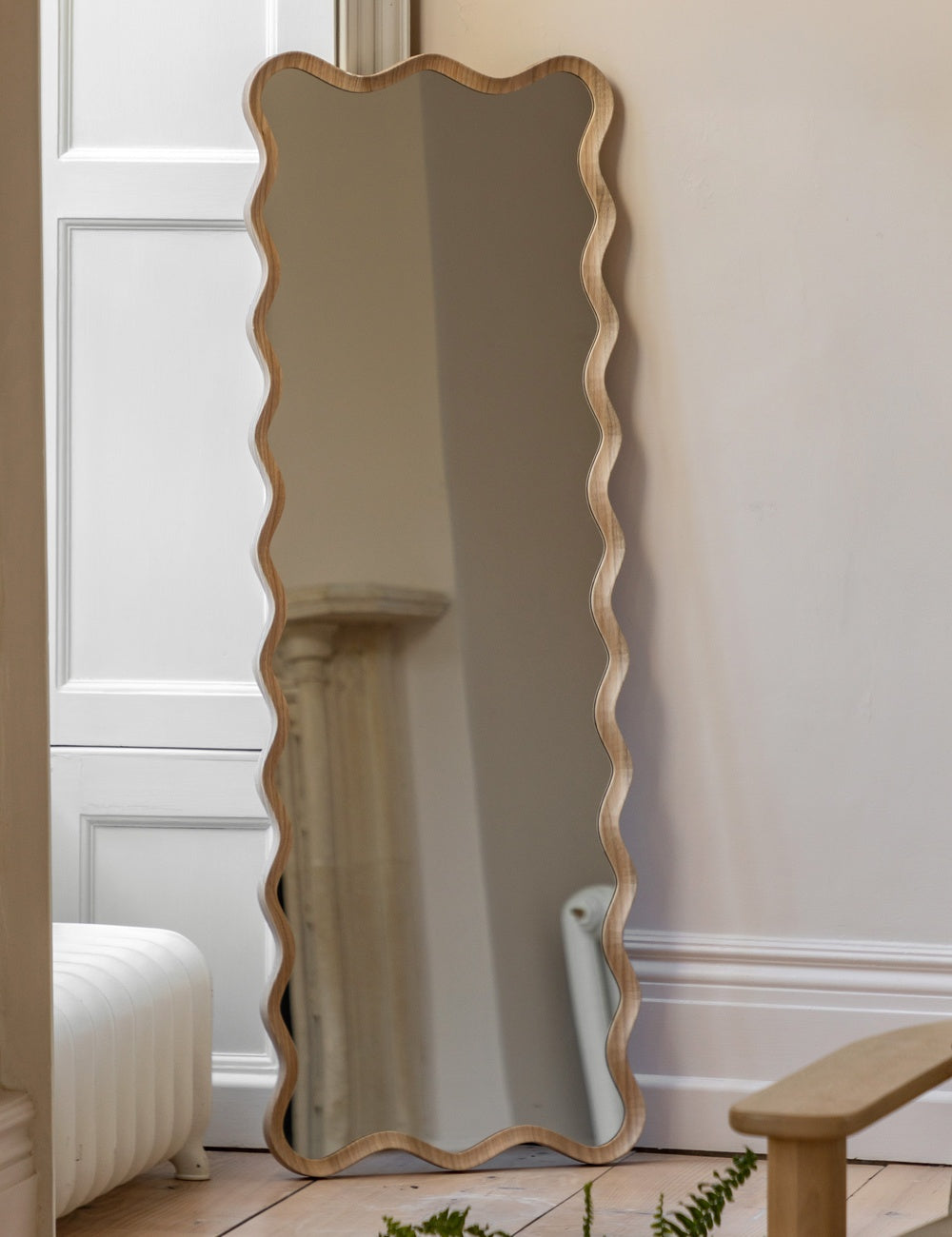 Ripple Oak Leaner Mirror