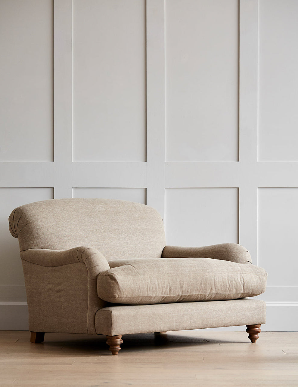 Betsy Loveseat