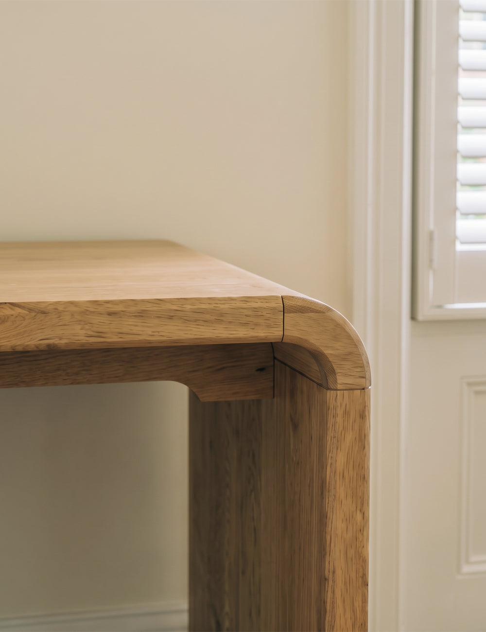 Holden Table