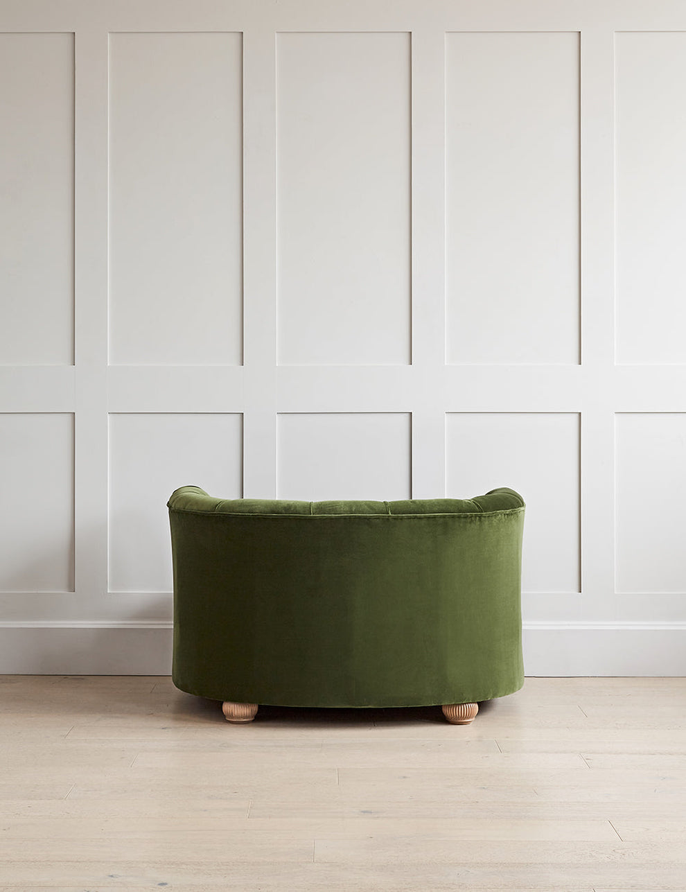 Lily Love Seat