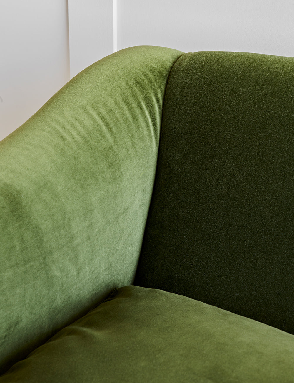 Oscar Love Seat