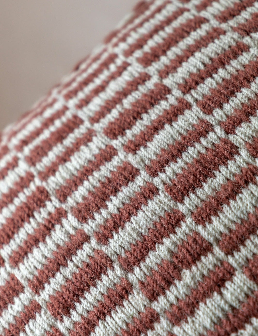 Nutmeg Rauma Pouffe