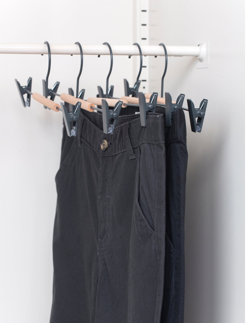 Adult Clip Hangers in Slate