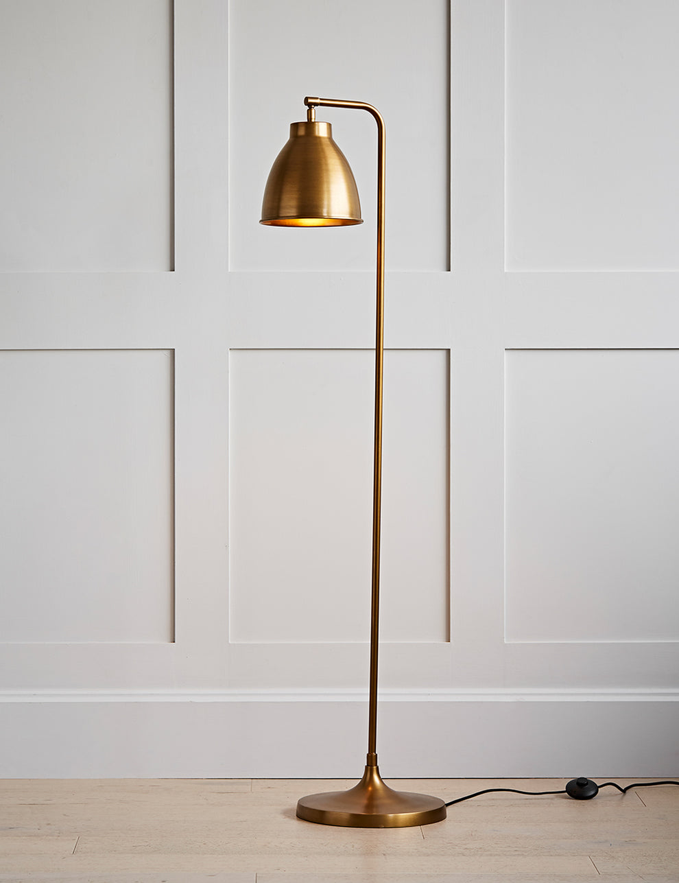 Antique Brass Muturi Floor Lamp