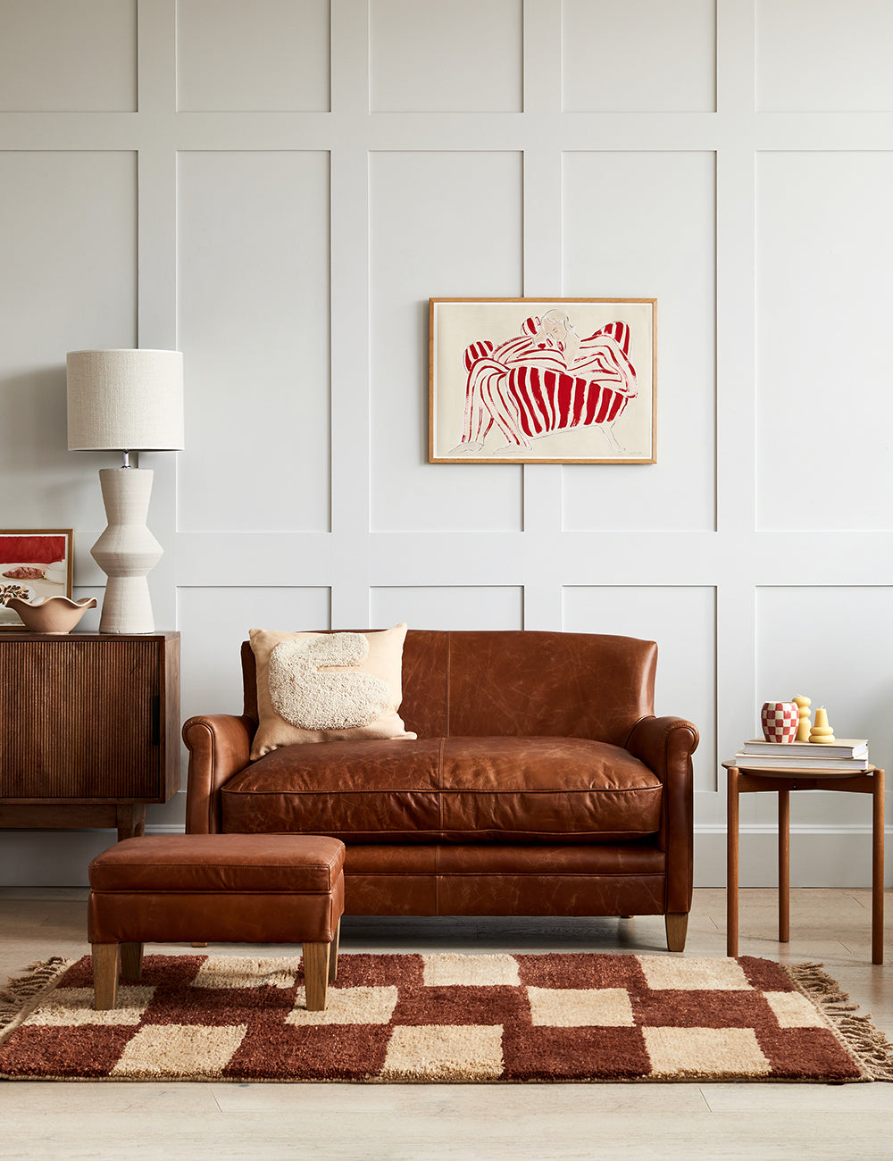 Classic brown outlet leather couch