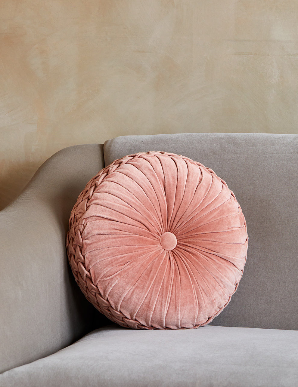 Bella Velvet Cushion - Pink
