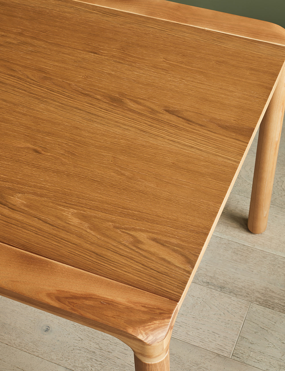 Curved Edge Dining Room Table