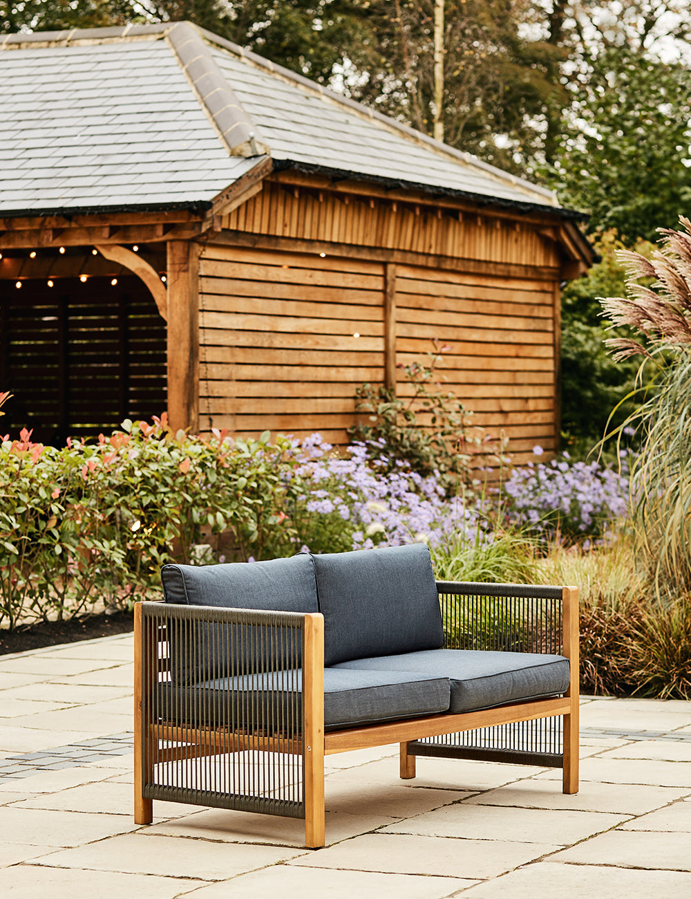 4 piece shop outdoor lounge setting