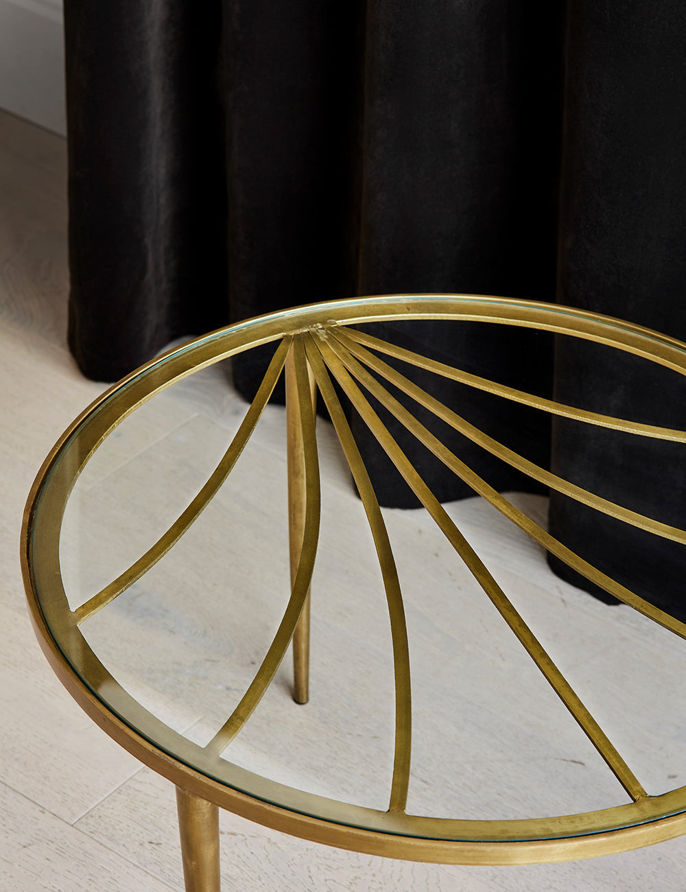 Sunburst online side table