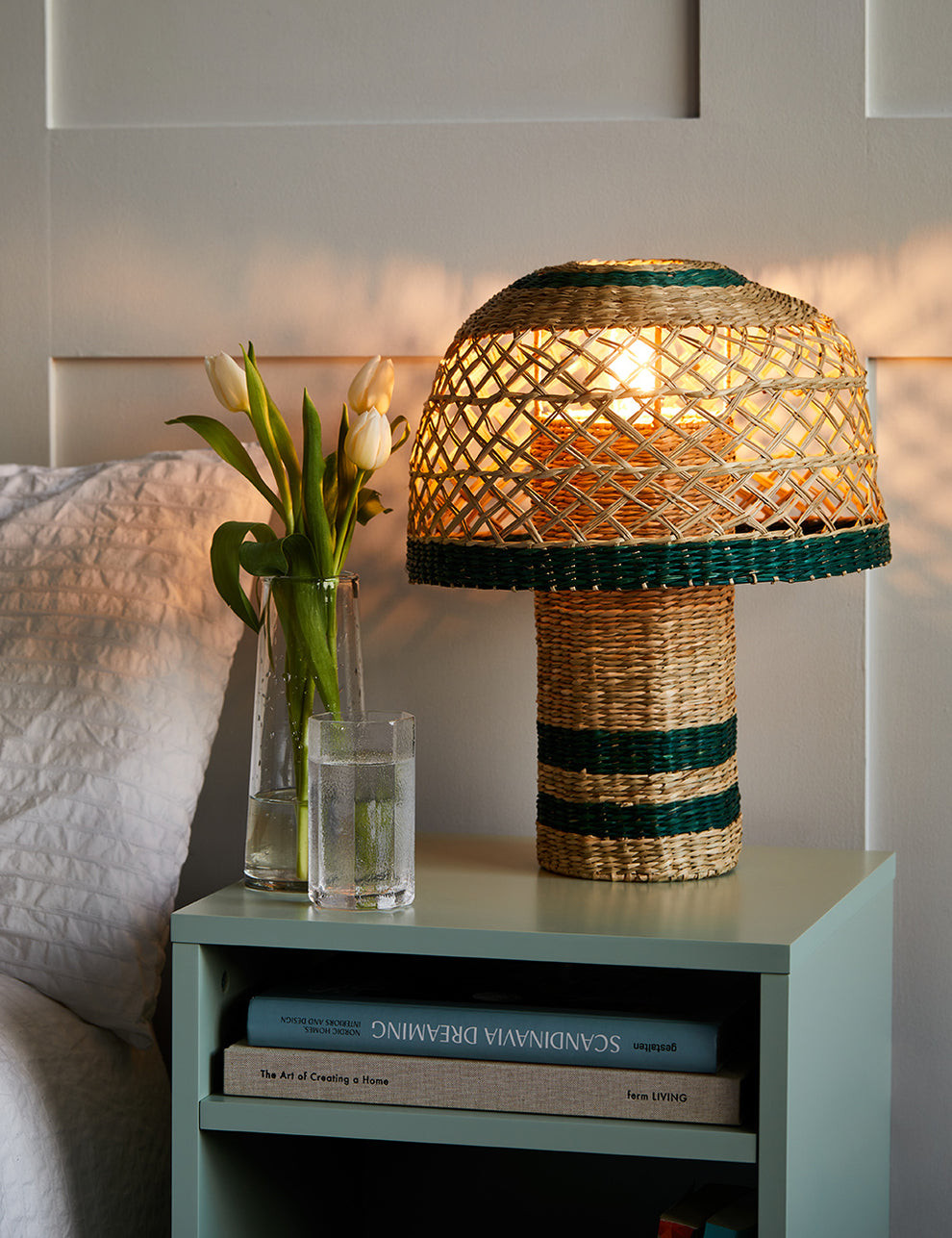 Green and Natural Boho Seagrass Table Lamp