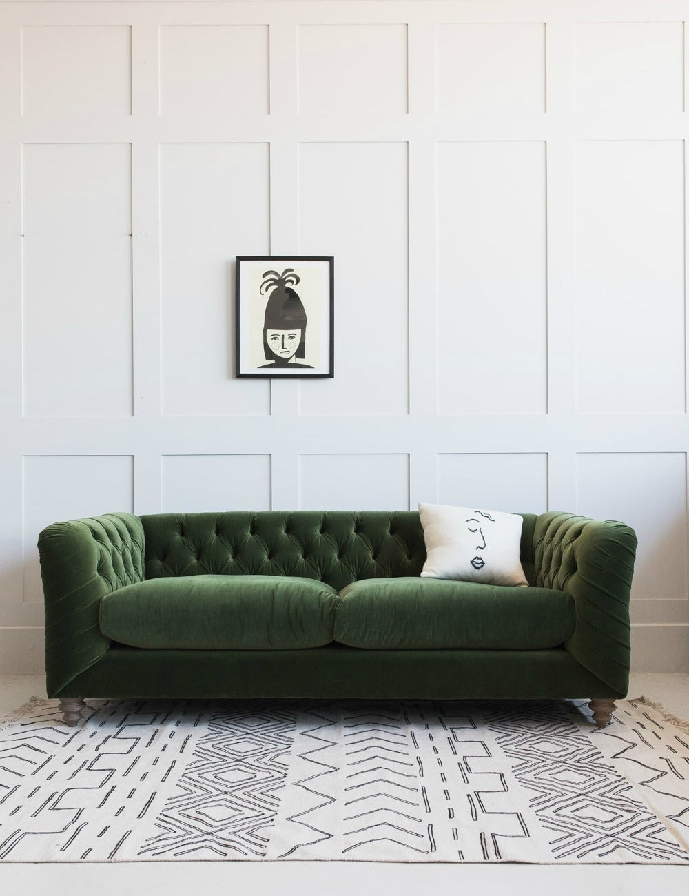 Hugo deals chesterfield sofa