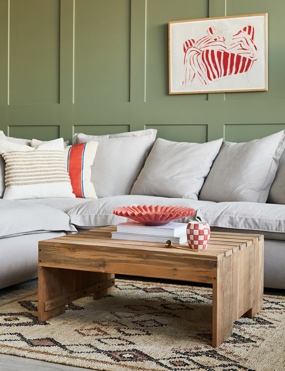 Low rise shop coffee table