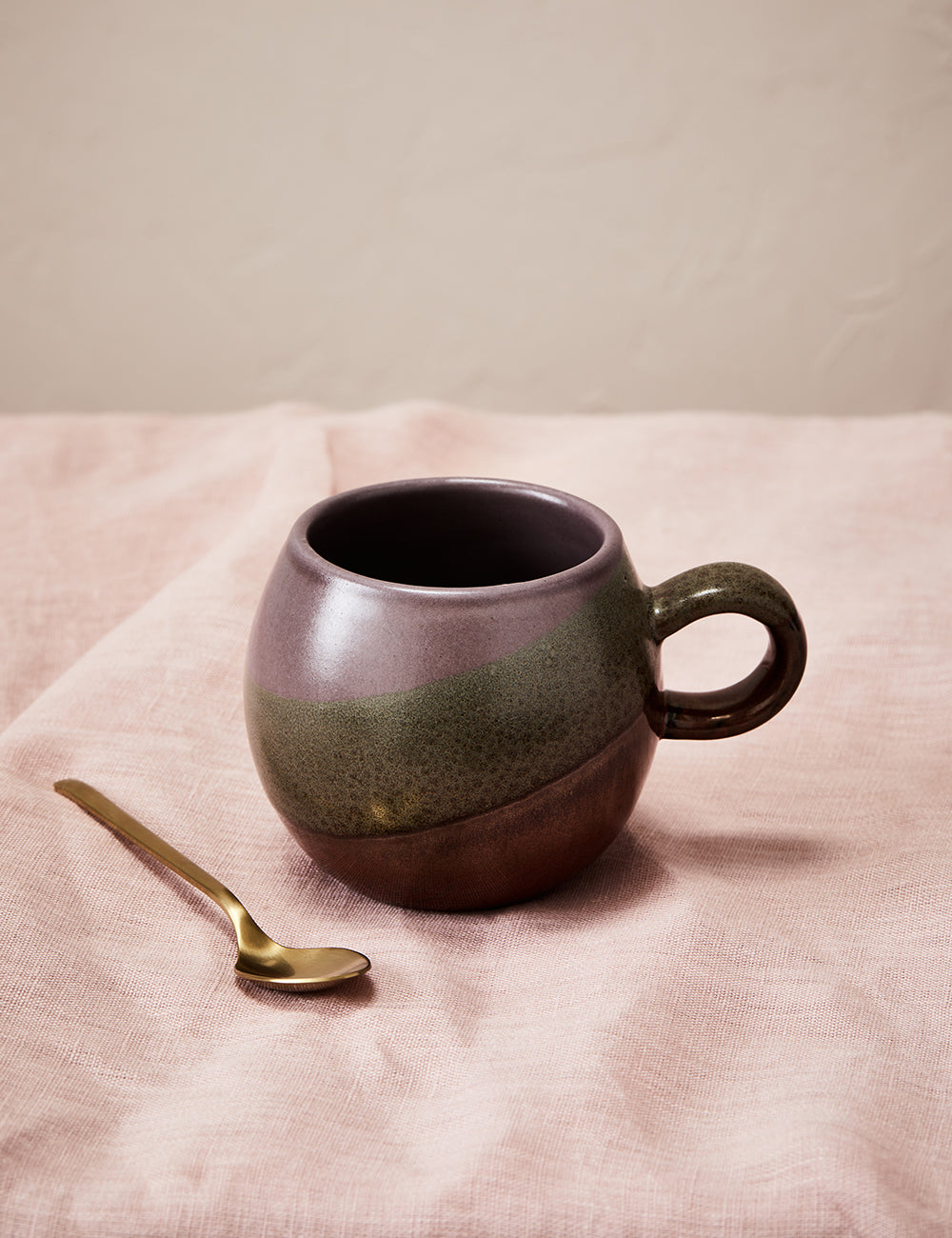 Mauve Round Stoneware Mug