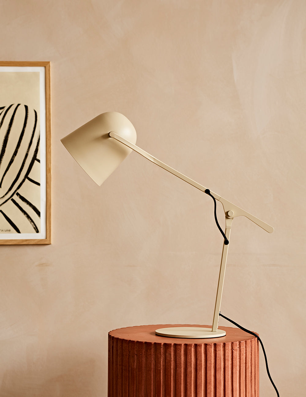 Desk hotsell lamp minimal