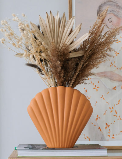 Ceramic Shell Vase peach