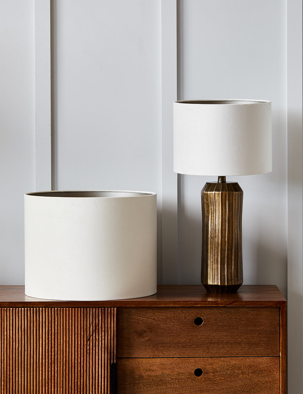 Velvet shop lamp base